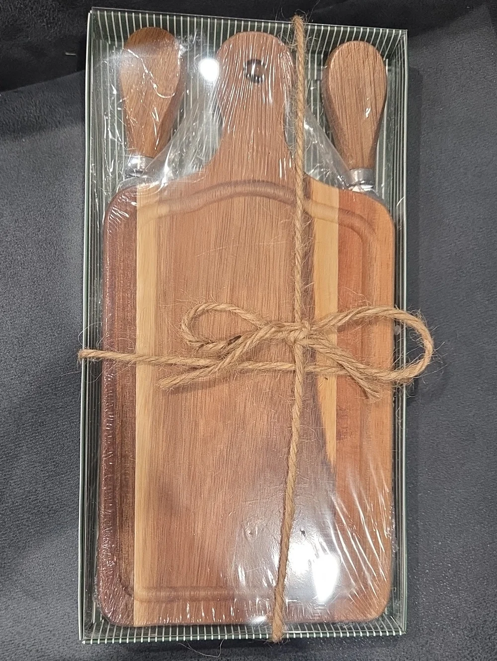 Wooden Cheese Serving Board Set with Spreaders - Natural Brown